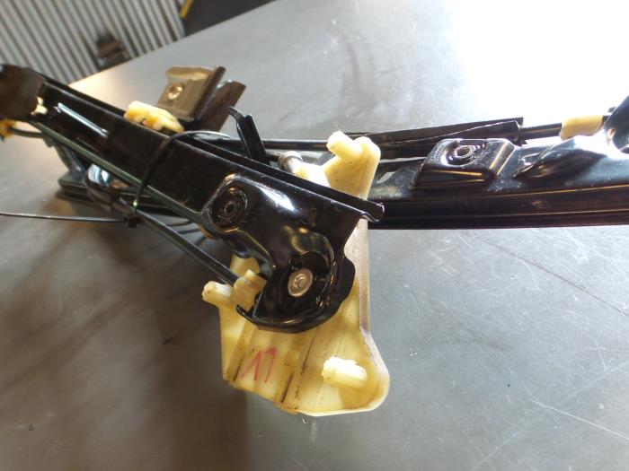 Seat Leon Ruitmechaniek 4Deurs links-voor