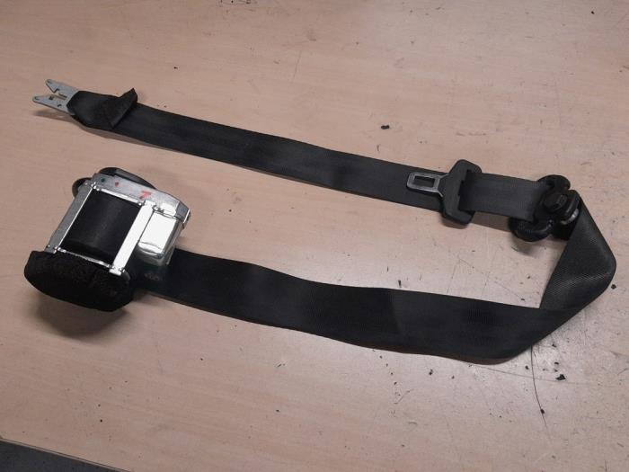 Alfa Romeo Mito Gordelspanner links