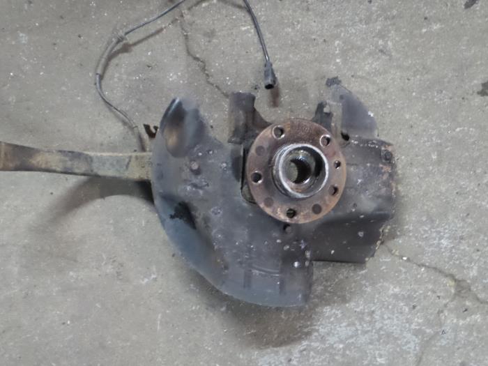 Alfa Romeo Brera Fusee rechts-voor