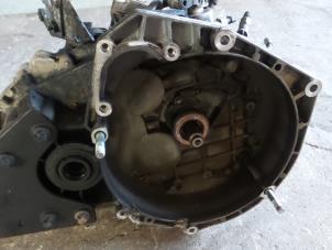 Gebruikte Versnellingsbak Alfa Romeo Brera (939) 2.4 JTDM 20V Prijs € 500,00 Margeregeling aangeboden door A.T.S. van de Wiel