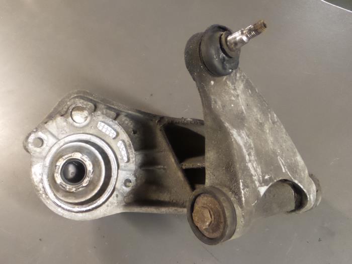 Alfa Romeo GT Draagarm links-voor