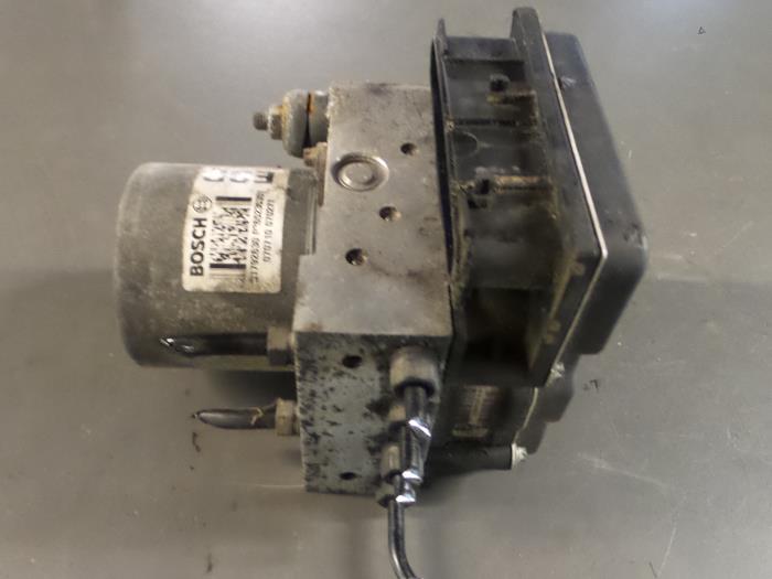 Alfa Romeo GT ABS Pomp