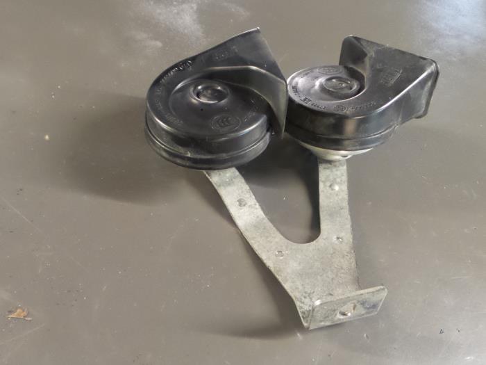 Alfa Romeo Giulietta Claxon