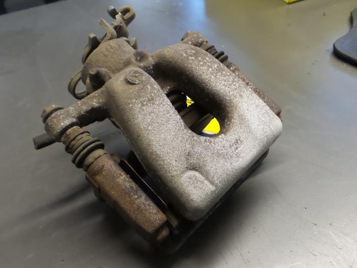 Alfa Romeo Brera Remklauw (Tang) links-achter