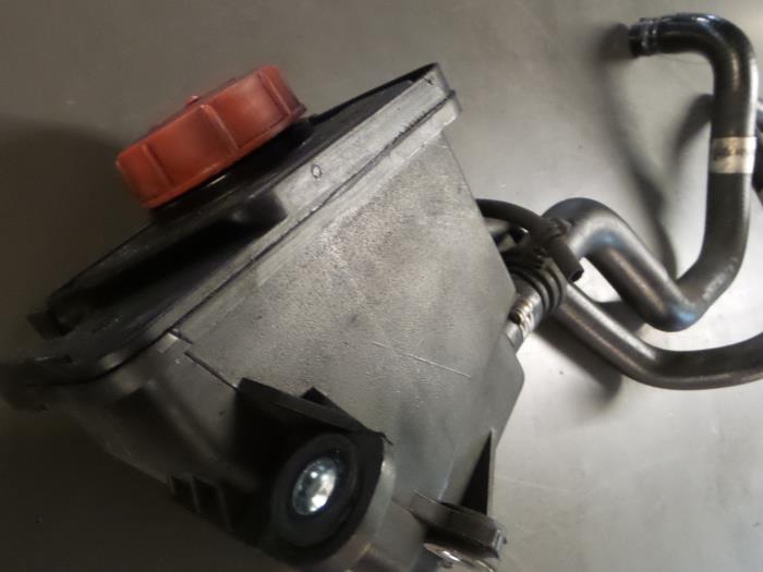 Alfa Romeo Brera Stuurbekrachtiging Olie Reservoir