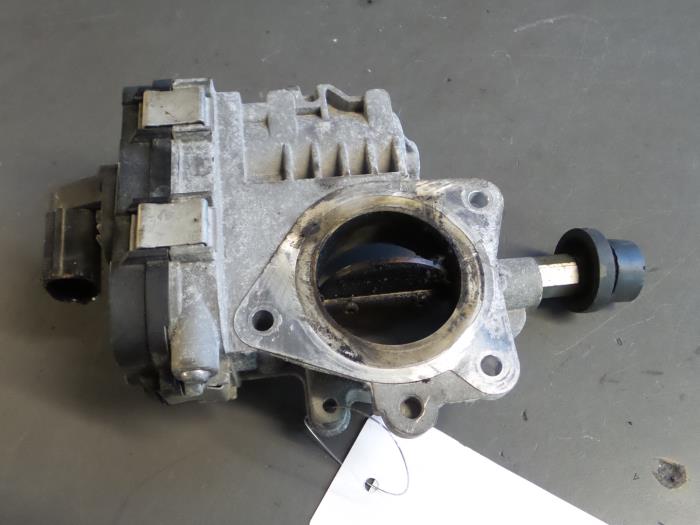 Alfa Romeo Mito Gasklephuis