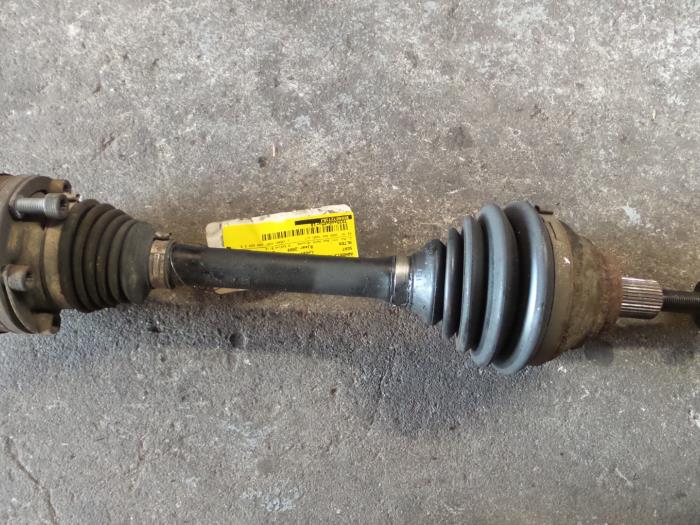 Seat Altea Aandrijfas links-voor