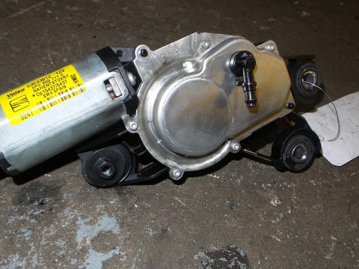 Seat Leon Ruitenwissermotor achter