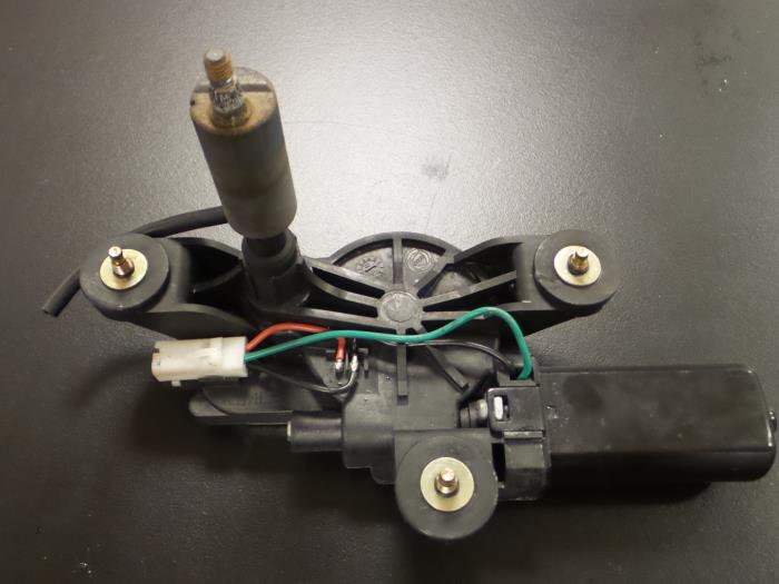 Alfa Romeo 147 Ruitenwissermotor achter