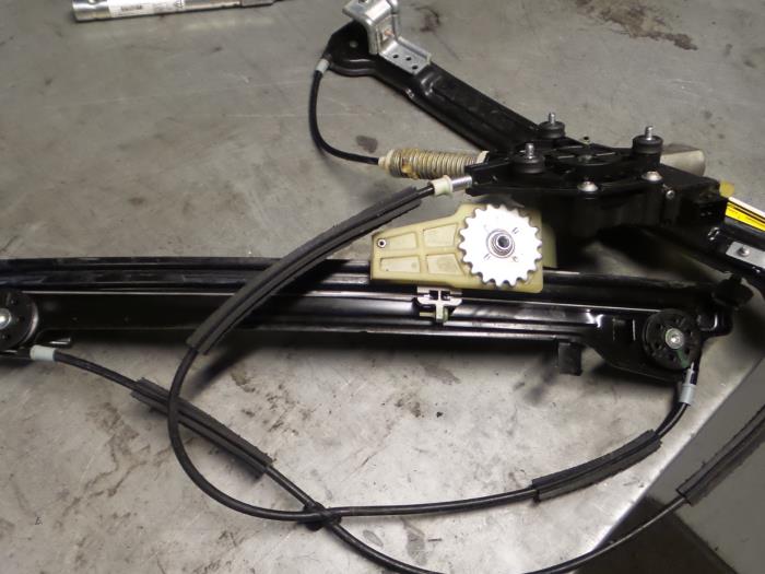 Alfa Romeo Mito Ruitmechaniek 2Deurs rechts-voor