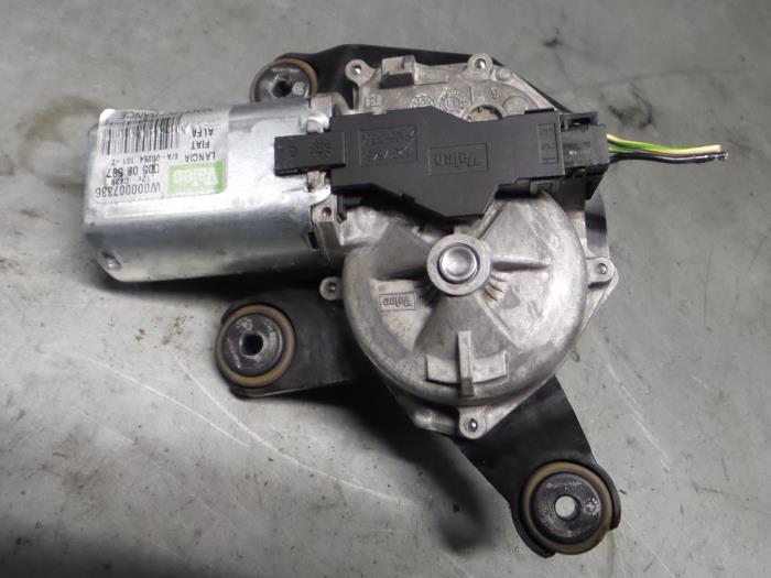 Alfa Romeo Mito Ruitenwissermotor achter