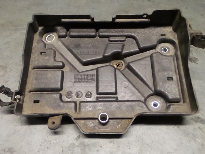 Alfa Romeo Mito Accubak