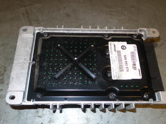 Alfa Romeo GT Radio versterker