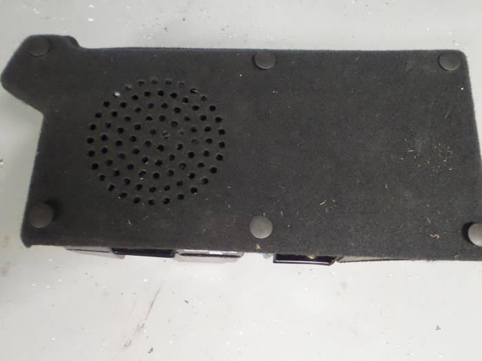 Alfa Romeo GT Subwoofer