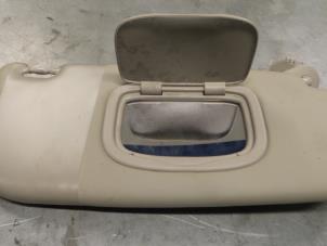 Gebruikte Zonneklep Alfa Romeo 147 (937) 2.0 Twin Spark 16V Prijs € 30,00 Margeregeling aangeboden door A.T.S. van de Wiel