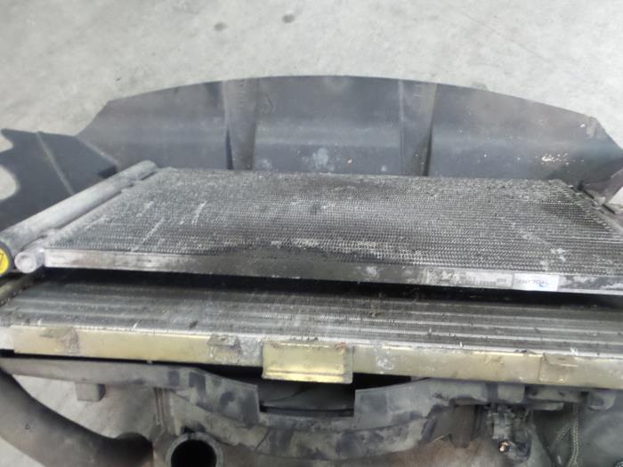 Alfa Romeo 156 Radiateur