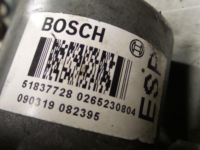 ABS Pomp Alfa Romeo Mito ()