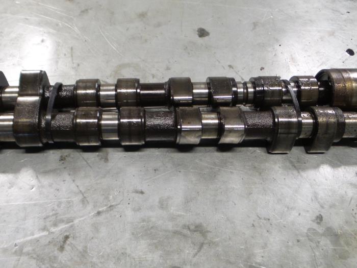 Alfa Romeo 147 Nokkenas set