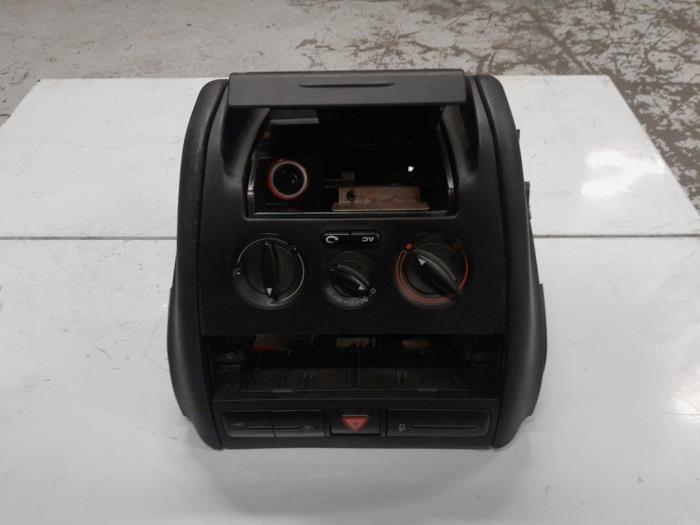 Seat Leon Kachel Bedieningspaneel