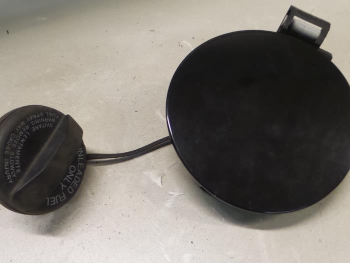 Alfa Romeo GT Tank Klep