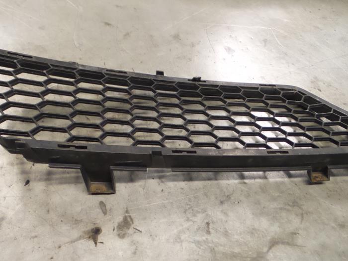 Alfa Romeo 159 Bumper Rooster