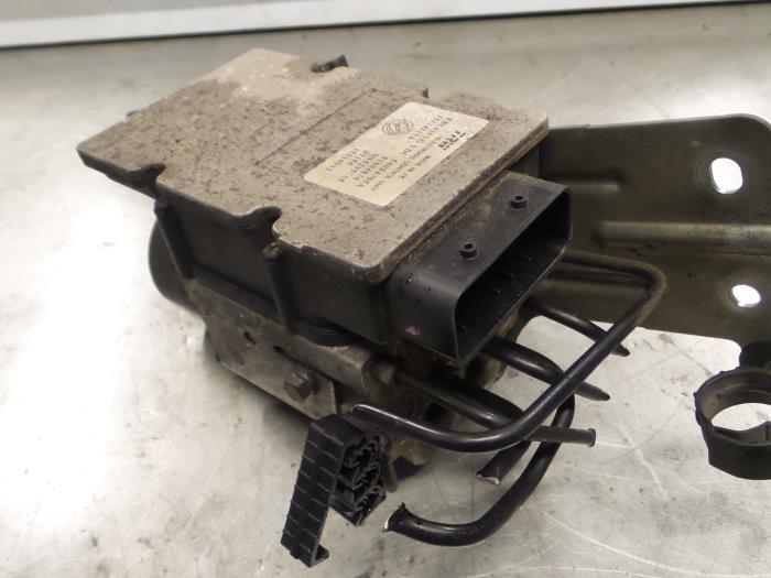 Alfa Romeo 159 ABS Pomp