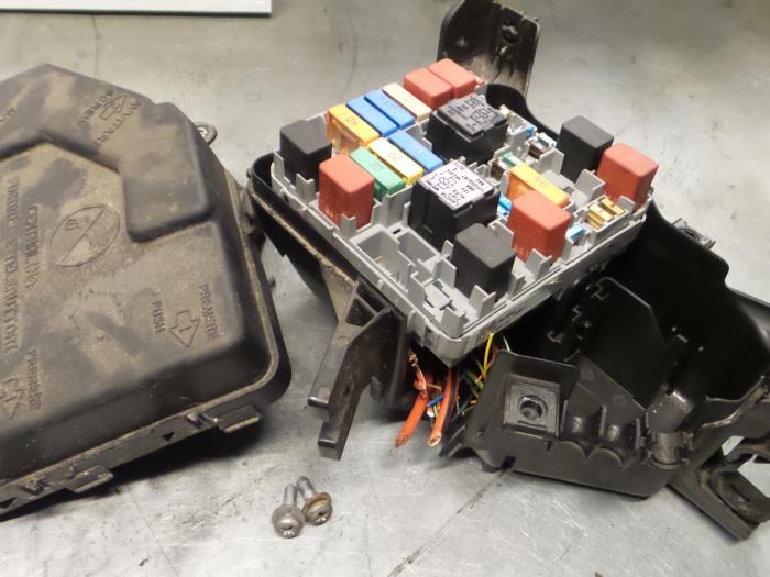 Alfa Romeo Giulietta Zekeringkast