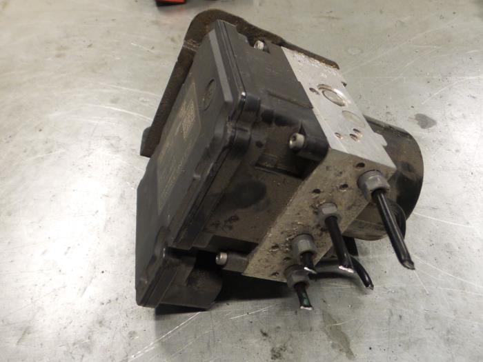 Alfa Romeo Giulietta ABS Pomp