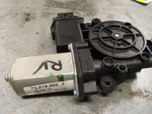 Gebruikte Portierruitmotor Alfa Romeo Giulietta (940) 1.6 JTDm 16V Prijs € 40,00 Margeregeling aangeboden door A.T.S. van de Wiel