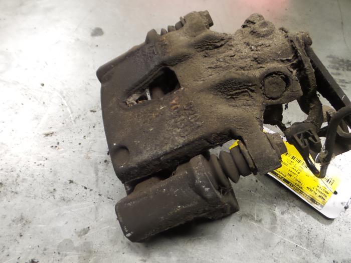 Renault Master Remklauw (Tang) rechts-achter