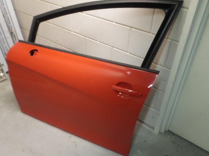 Seat Leon Portier 4Deurs links-voor