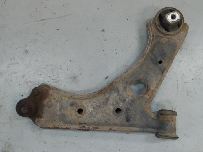 Alfa Romeo Mito Draagarm rechts-voor