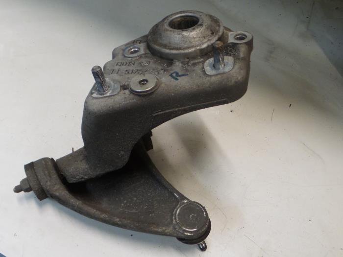 Alfa Romeo GT Draagarm rechts-voor