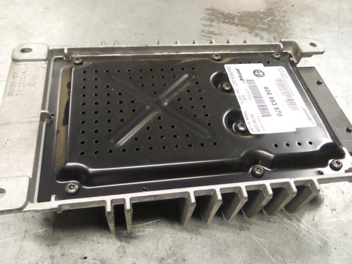 Alfa Romeo GT Radio versterker