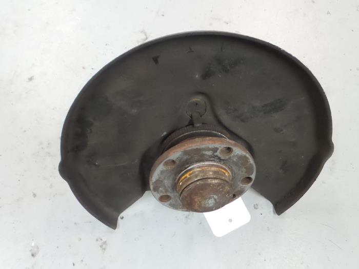 Alfa Romeo GT Fusee links-achter