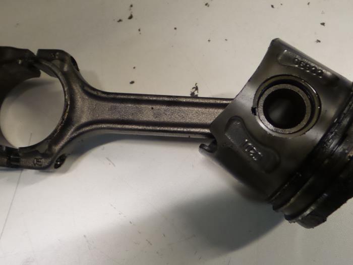 Alfa Romeo Mito Zuiger