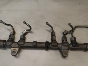 Gebruikte Injector brug Fiat Doblo Cargo (263) 1.3 MJ 16V Euro 4 Prijs € 75,00 Margeregeling aangeboden door A.T.S. van de Wiel