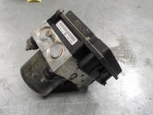 Gebruikte ABS Pomp Alfa Romeo 147 (937) 1.9 JTDM Prijs € 125,00 Margeregeling aangeboden door A.T.S. van de Wiel