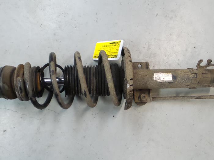 Seat Ibiza Schokdemperpoot links-voor