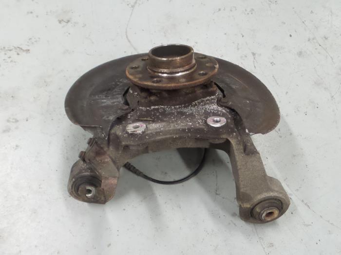 Alfa Romeo 159 Fusee rechts-achter