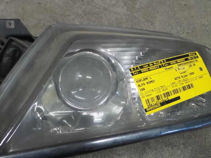 Alfa Romeo 166 Koplamp links