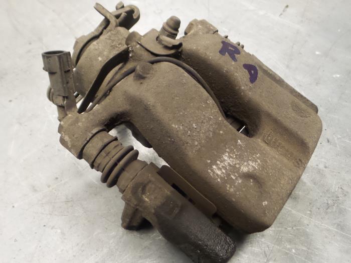 Alfa Romeo Mito Remklauw (Tang) rechts-achter