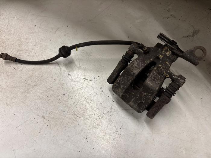 Alfa Romeo 147 Remklauw (Tang) rechts-achter