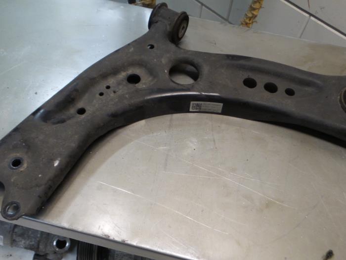 Volkswagen Golf Draagarm links-voor