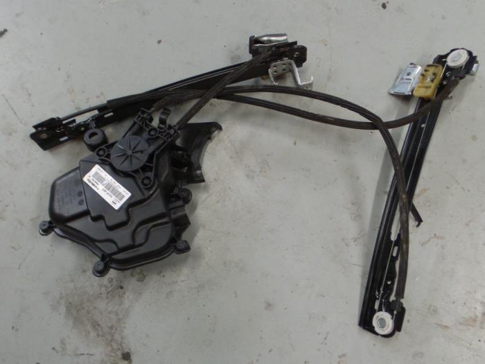 Seat Ibiza Ruitmechaniek 2Deurs links-voor