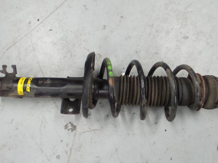 Seat Ibiza Schokdemperpoot rechts-voor