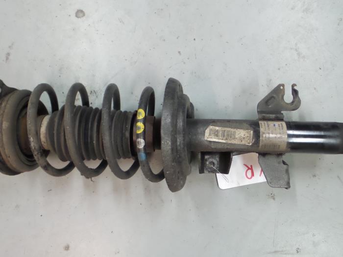 Alfa Romeo Giulietta Schokdemperpoot rechts-voor