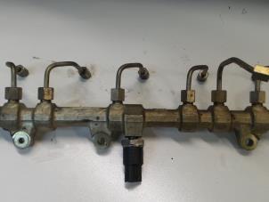 Gebruikte Injector brug Alfa Romeo 156 Prijs € 85,00 Margeregeling aangeboden door A.T.S. van de Wiel