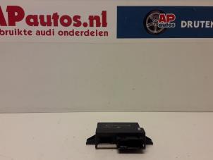Gebruikte Gateway module Audi A6 Avant Quattro (C6) 3.0 TDI V6 24V Prijs € 34,99 Margeregeling aangeboden door AP Autos
