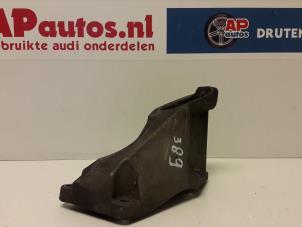 Gebruikte Motorrubber Audi A4 (B5) 1.6 Prijs € 35,00 Margeregeling aangeboden door AP Autos